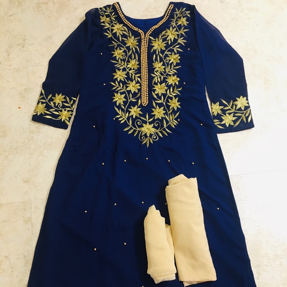 Salwar kameez